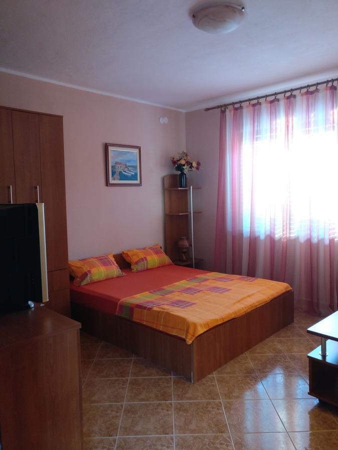 Apartmani "Dukic" Pelinovo ภายนอก รูปภาพ